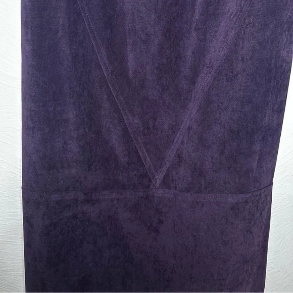 Harvé Benard Purple Faux Suede Sheath Dress Size 12 - Picture 3 of 6
